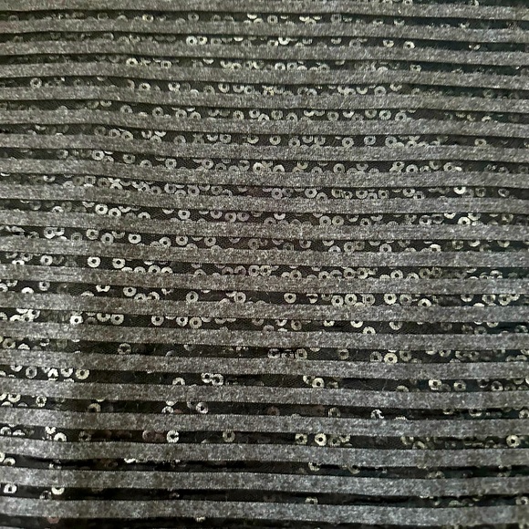 The Limited dressy tank top- size XL. Great Conditon! - Picture 2 of 5